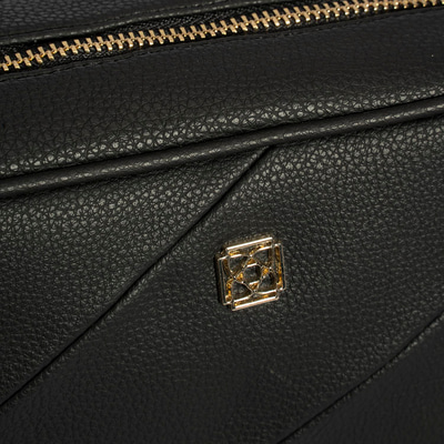 Kadın Siyah Postacı Çantası