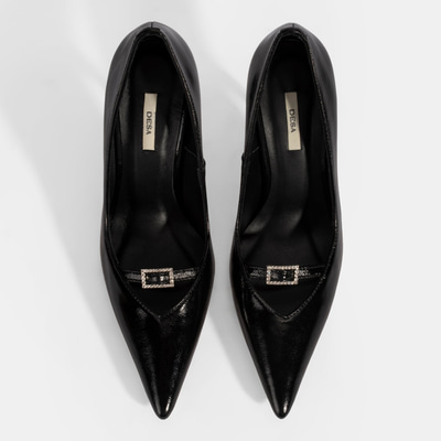 Kadın Siyah Taşlı Toka Detaylı Rugan Topuklu Abiye Ayakkabı