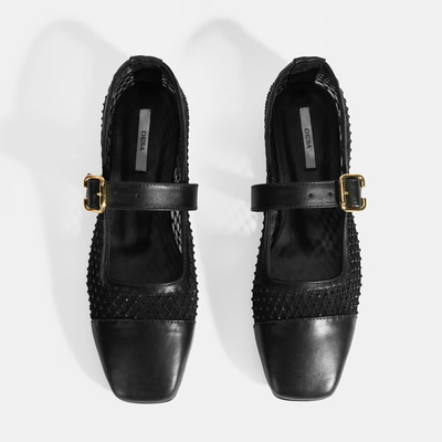 Kadın Siyah Toka Aksesuarlı File Babet