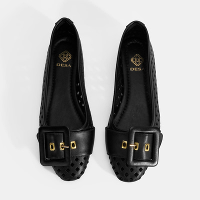 Kadın Siyah Toka Aksesuarlı Perforeli Deri Babet