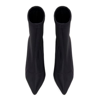 Kadın Siyah Topuklu Bot