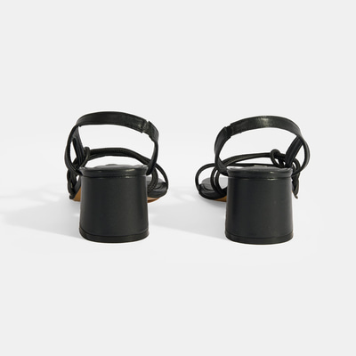 Kadın Siyah Topuklu Deri Sandalet