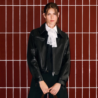 Kadın Siyah Yakalı Deri Bomber Ceket