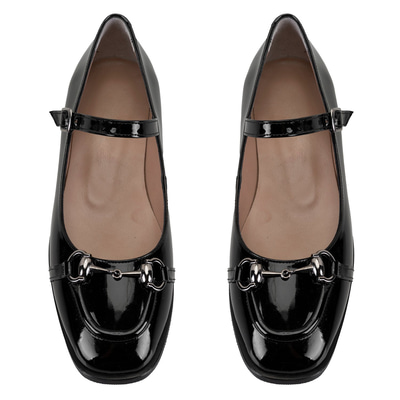 Kadın Siyah Zincir Detaylı Mary Jane Rugan Deri Babet