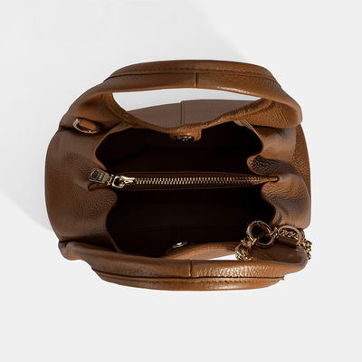 Kadın Taba Charm Aksesuarlı Deri El Çantası