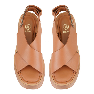 Kadın Taba Dolgu Topuklu Deri Sandalet