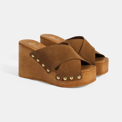 Kadın Taba Zımba Detaylı Süet Dolgu Topuklu Terlik