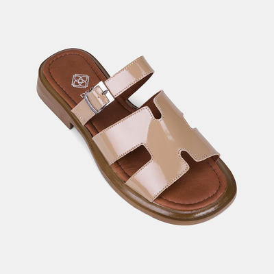 Kadın Ten Ayarlanabilir Tokalı Rugan Deri Terlik