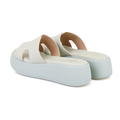 Kadın Yeşil Dolgu Topuklu Deri Terlik