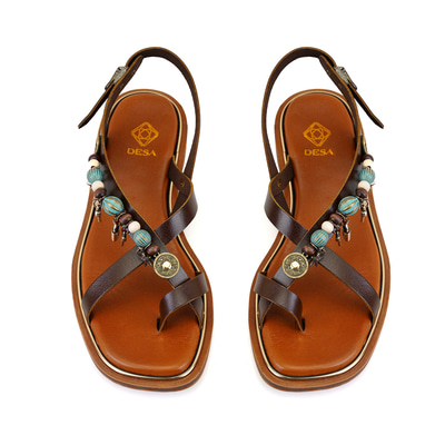 Kahve Kadın Aksesuar Detaylı Deri Sandalet