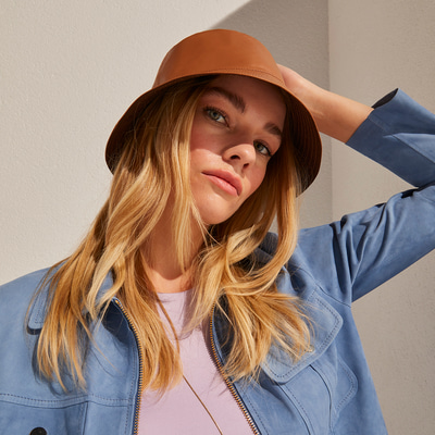 Kahve Kadın Deri Şapka