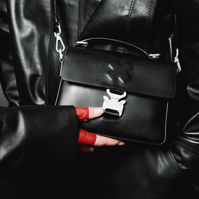 KeinxDesa Siyah Deri Postacı Çantası