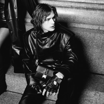 KeinxDesa Siyah Deri Postacı Çantası