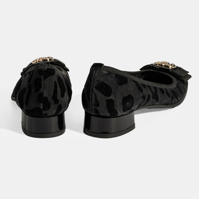 Luca Grossi Kadın Siyah Leopar Toka Detaylı Süet Babet