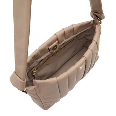 Lupin Bej Kadın Pilili  Deri Omuz Askılı Çanta