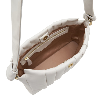 Lupin Beyaz Kadın Pilili Deri Omuz Askılı Çanta