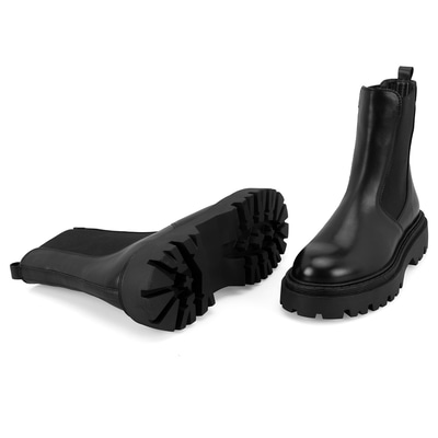 Melia Siyah Kadın Bot