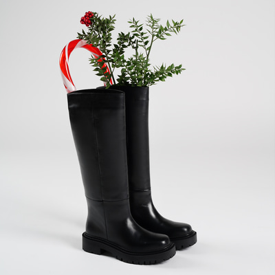 Menda Siyah Kadın Çizme