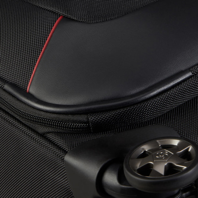 Samsonite Pro-Dlx 6 Orta Boy Valiz