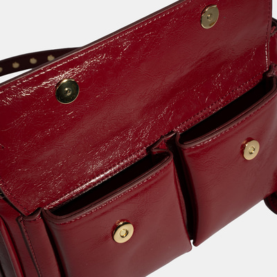 SHO-0103 AW25 KADIN POSTACI ÇANTASI