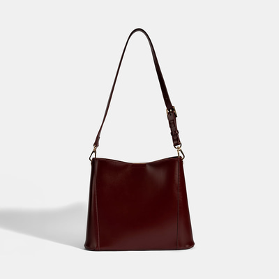 SHO-0104 AW25 KADIN OMUZ ÇANTASI