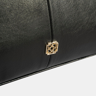 SHO-0106 AW25 KADIN OMUZ ÇANTASI