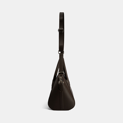 SHO-0107 AW25 KADIN OMUZ ÇANTASI