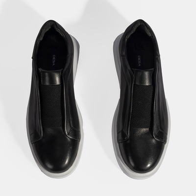 Siyah Erkek Lastik Detaylı Deri Günlük Ayakkabı