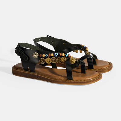 Siyah Kadın Toka Detaylı Aksesuarlı Deri Sandalet