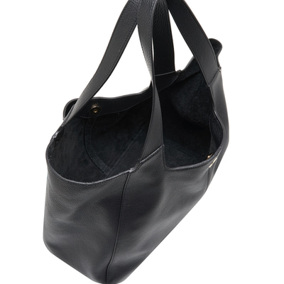 Siyah Megan Kadın Deri Omuz Askılı Çanta