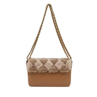 Taba Eimer Kadın Zincir Detaylı Deri Omuz Çantası