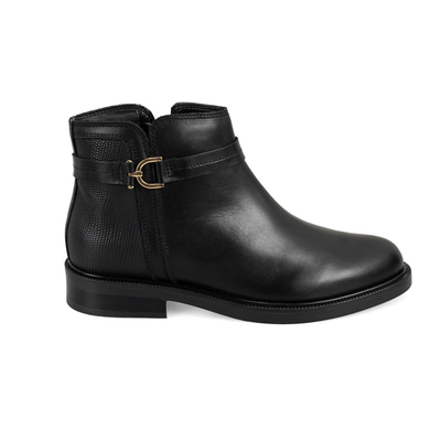 Vesla Metal Aksesuarlı Siyah Kadın Deri Bot