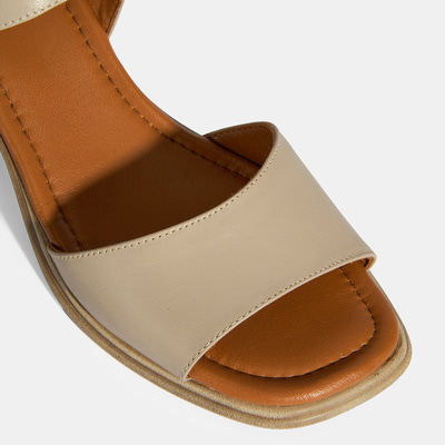 Vizon Kadın Toka Detaylı Deri Sandalet