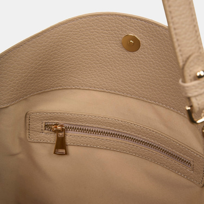 YNK-0003 SS26 KADIN OMUZ ÇANTASI