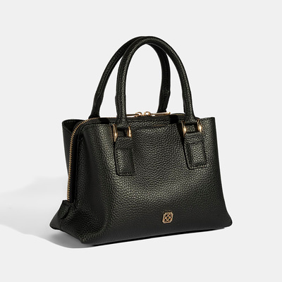 YNK-0005 AW25 KADIN OMUZ ÇANTASI