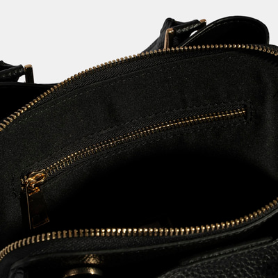 YNK-0005 AW25 KADIN OMUZ ÇANTASI