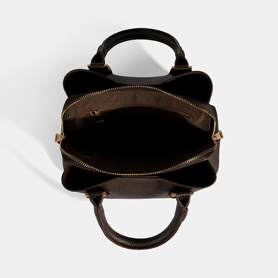 YNK-0005 AW25 KADIN OMUZ ÇANTASI