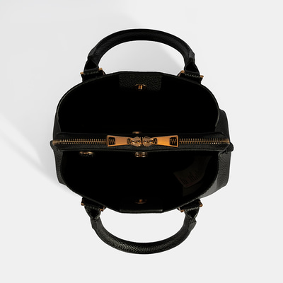 YNK-0005 SS26 KADIN EL ÇANTASI