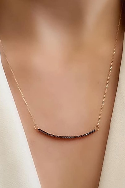 Granat taşlı 925 ayar gümüş rose yay kolye 