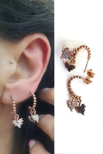 Zirkon Oniks Taş Detaylı 925 ayar Gümüş Üzerine Rose Altın Kaplama Çınar yaprağı figürlü  yarım halka küpe 