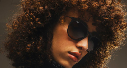 Ray-Ban Erika Modeli - Yuvarlak hatlı zarif ve sofistike gözlük