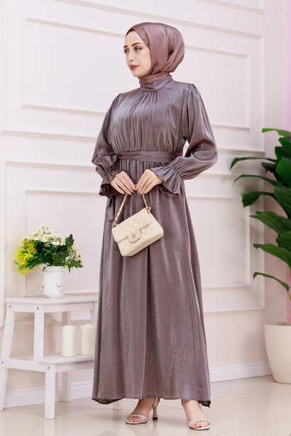 Shimmery dress with large sleeves - brown color 