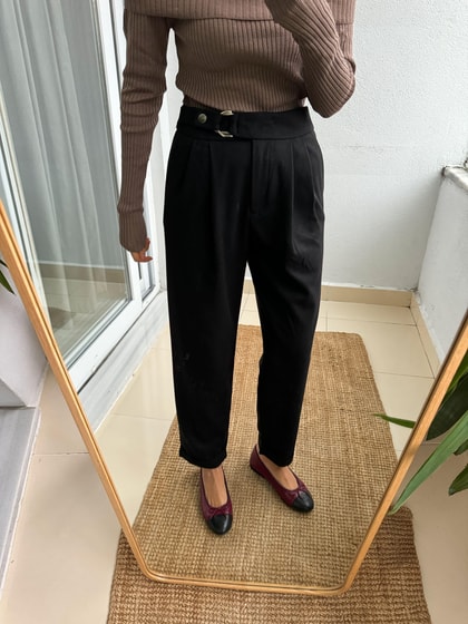Beli Kemer Detaylı Kaşe Pantolon-Siyah