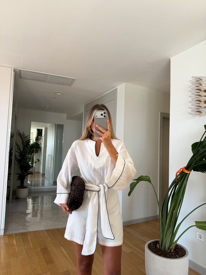 Biyeli Kuşaklı Tensel Tulum - Beyaz