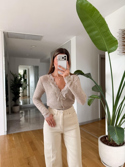 Diana Dantelli İnce Dokulu Hırka - Taş