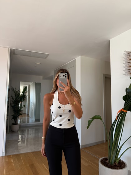 Halter Yaka Puantiyeli Bluz - Beyaz