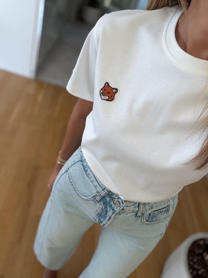 Kitsune Figür Nakışlı Tişört - Ekru 