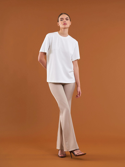 050733 Bisiklet Yaka Oversize Tişört Ekru