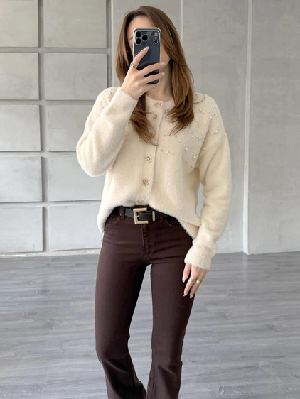 Göğsü İnci Ve Taşlı Peluş Hırka 7584 Vanilya