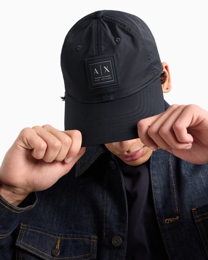 ARMANI EXCHANGE Armani Exchange Erkek Ön Tarafı Logolu Vizörlü Ayarlanabilir Siyah Spor Şapka XM000795 AF12283-UB101